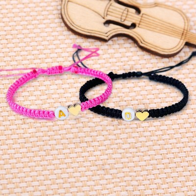 Ensemble personnalisé de 2 bracelets initiaux de couple avec coeur en or Cadeau Saint Valentin pour petit ami