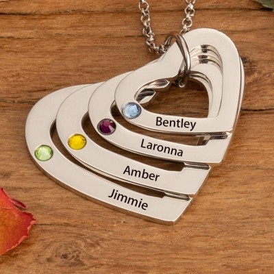 Collier de pierre de naissance de famille en forme de coeur personnalisé plaqué or 18 carats avec 1 à 4 noms gravés