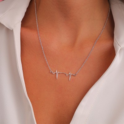 Personnalisez le cadeau de collier de battement de coeur de bébé pour la nouvelle maman