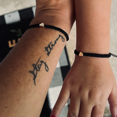 Bracelets de souhaits assortis pour la rentrée des parents et moi