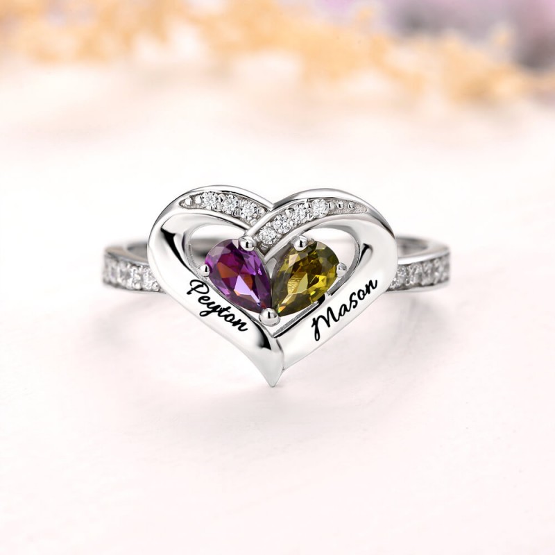 Cadeau personnalisé d'amour d'anneau gravé par couple en forme de coeur  pour son cadeau de jour de Valentine pour la petite amie d'épouse 